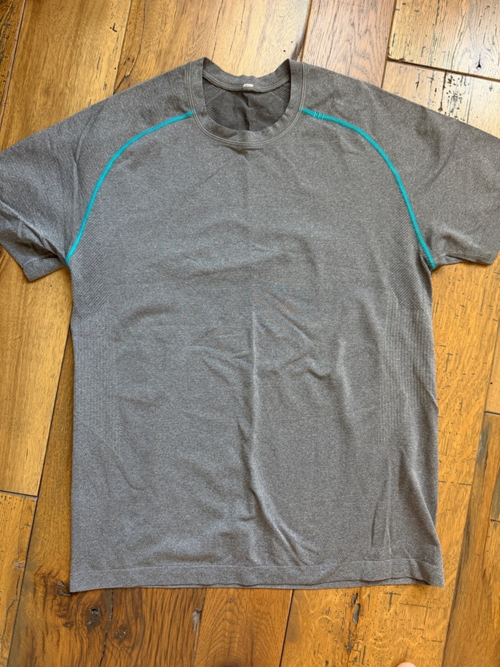 Lululemon Athletic Crew Neck Shirt